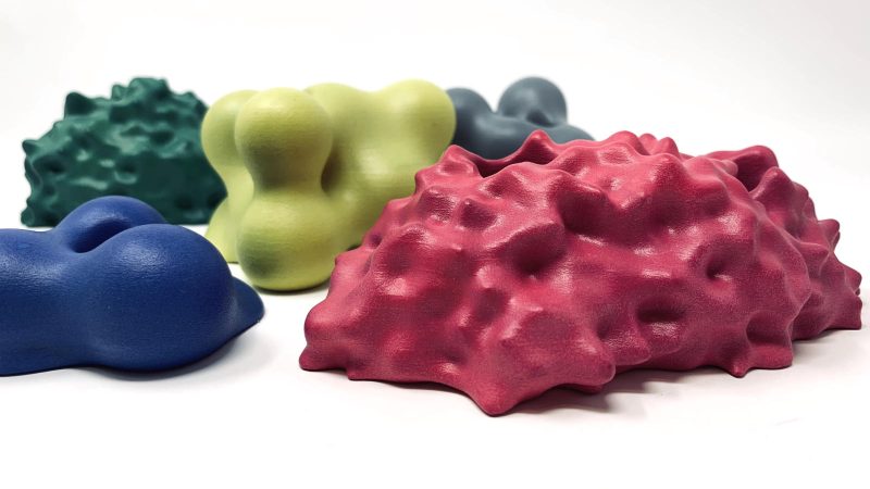 Coloured 3D printed boulders