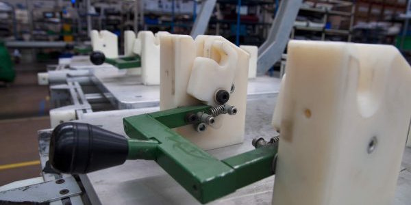 Lower cost tools additive manufacturing